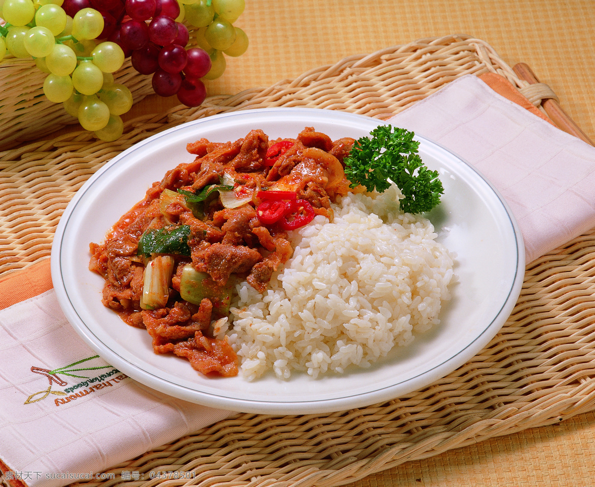 韩国 烧烤 炒 八 爪 鱼 盖饭 韩国烧烤 炒八爪鱼盖饭 食物 餐饮美食 摄影图库