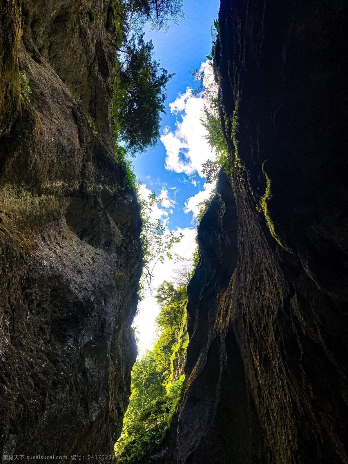 山 天空 广阔 高大 岩石 自然景观 自然风景