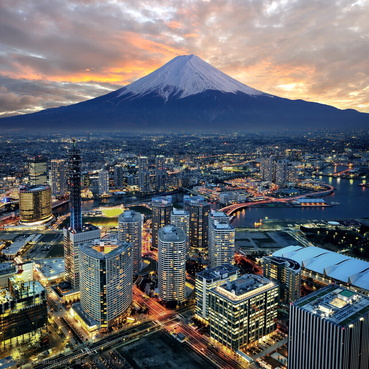 富士 山下 城市 富士山 夜晚 傍晚 灯光 城市风光 夜晚风光 城市夜景 环境家居 黑色