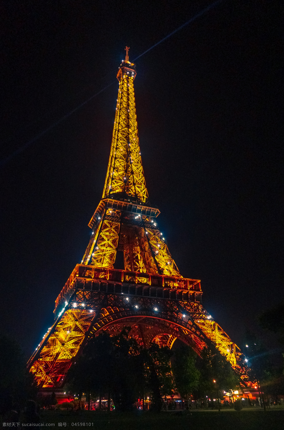巴黎铁塔 铁塔 蓝天 巴黎 法国 地标 建筑园林 建筑摄影