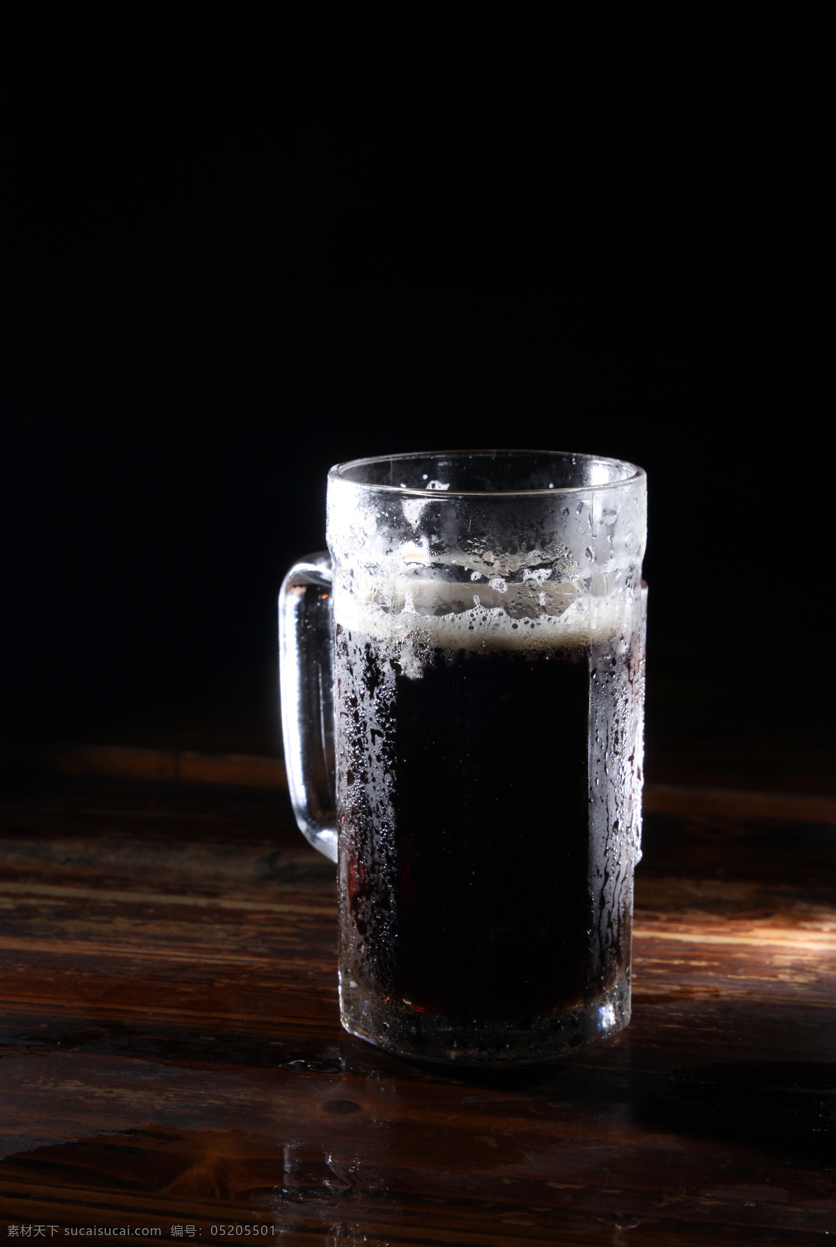 扎啤免费下载 杯子 玻璃杯 餐饮美食 啤酒 啤酒杯 饮料酒水 扎啤 矢量图 日常生活