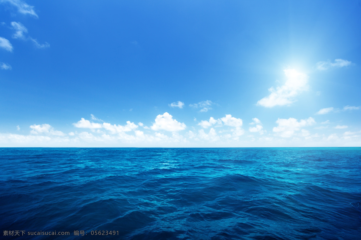 蓝天白云大海 平静的海面 阳光 大海 天空 海水 海浪 大浪 生机勃勃 拼搏 奋斗 自然景观 自然风景