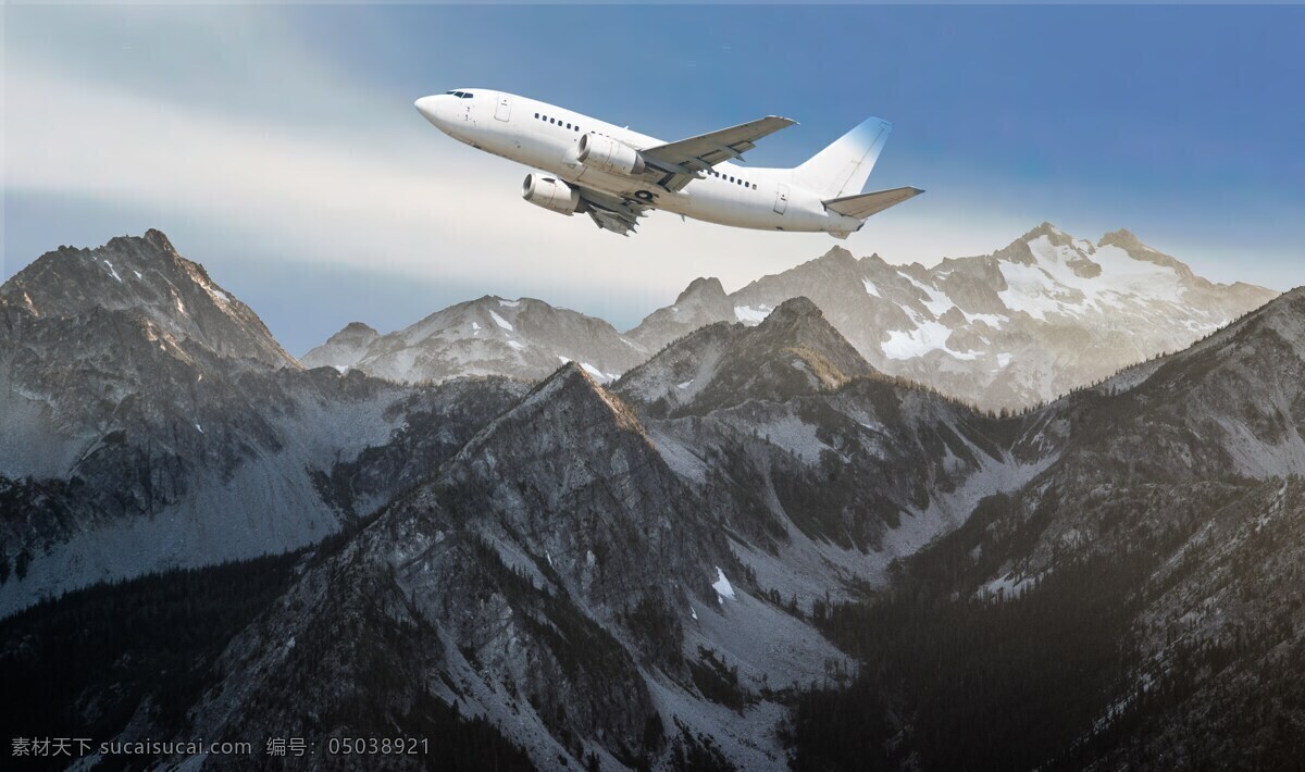 飞机 唯美 炫酷 飞行器 航班 航空 运输 雪山 民航 山 高山 远山 现代科技 交通工具