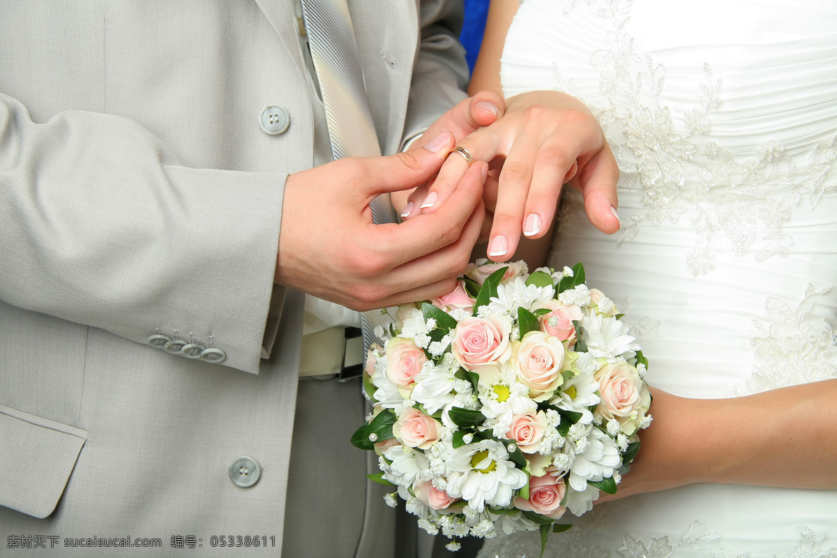 交换 戒指 结婚对戒 婚礼 交换戒指 结婚戒指 美丽鲜花 玫瑰花 其他类别 生活百科