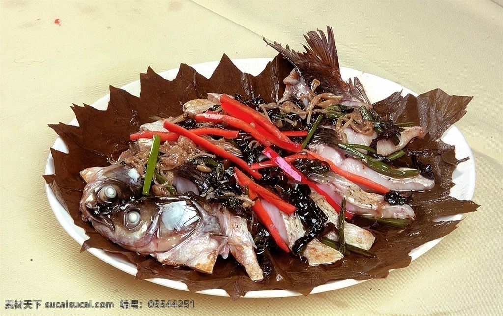 河香蒸鲩鱼 美食 传统美食 餐饮美食 高清菜谱用图