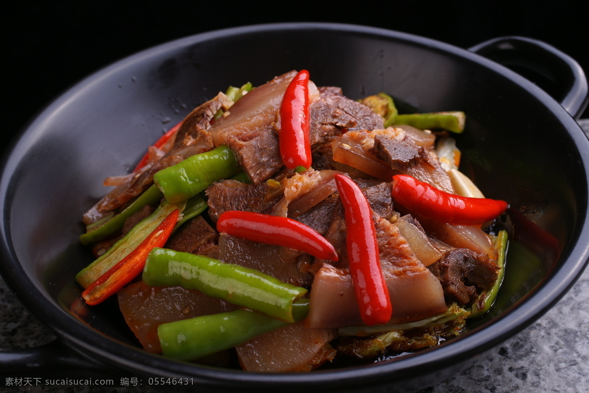 干锅带皮牛肉 干锅 带皮牛肉 干锅类 传统美食 餐饮美食