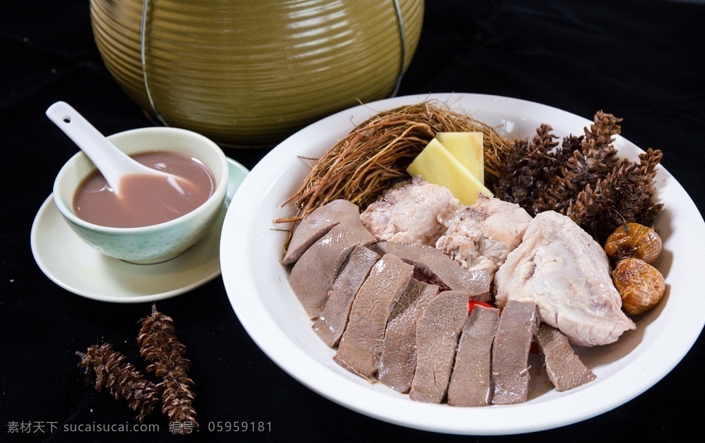 鸡骨草 煲 猪 横 脷 汤 美食 中厨 舌尖 美味 中式美食 鸡骨草猪横脷 餐饮美食 传统美食