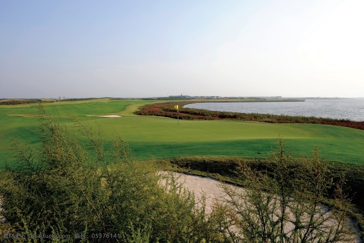 摄影作品 高尔夫 球场 湖边 草地 照片 自然景观 自然风光