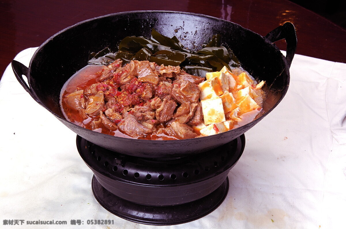 铁锅 炖 羊肉 铁锅炖羊肉 美食 食物 菜肴 中华美食 餐饮美食
