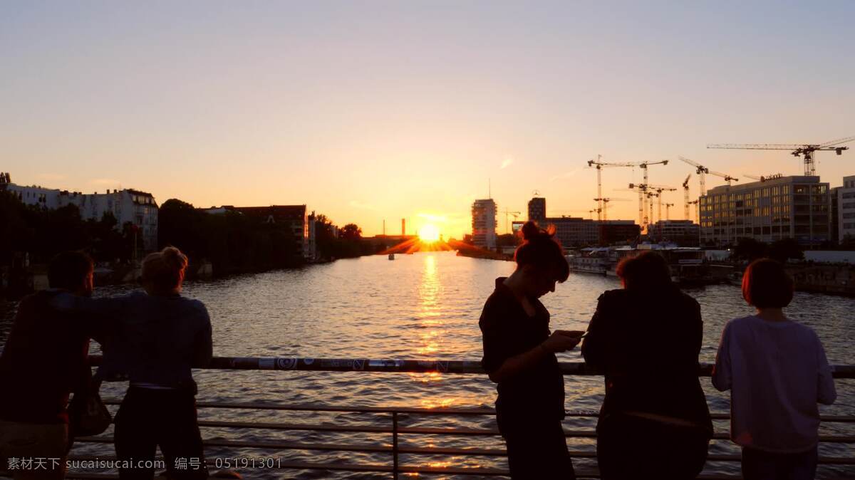 森 塞特 俯瞰 柏林 城市 风景 游客 城镇和城市 人 德国 欧洲 城市的 城市景观 资本市 施普雷河 天际线 日落 河 轮廓 剪影 日出 黎明 黄昏 早晨 傍晚 旅游