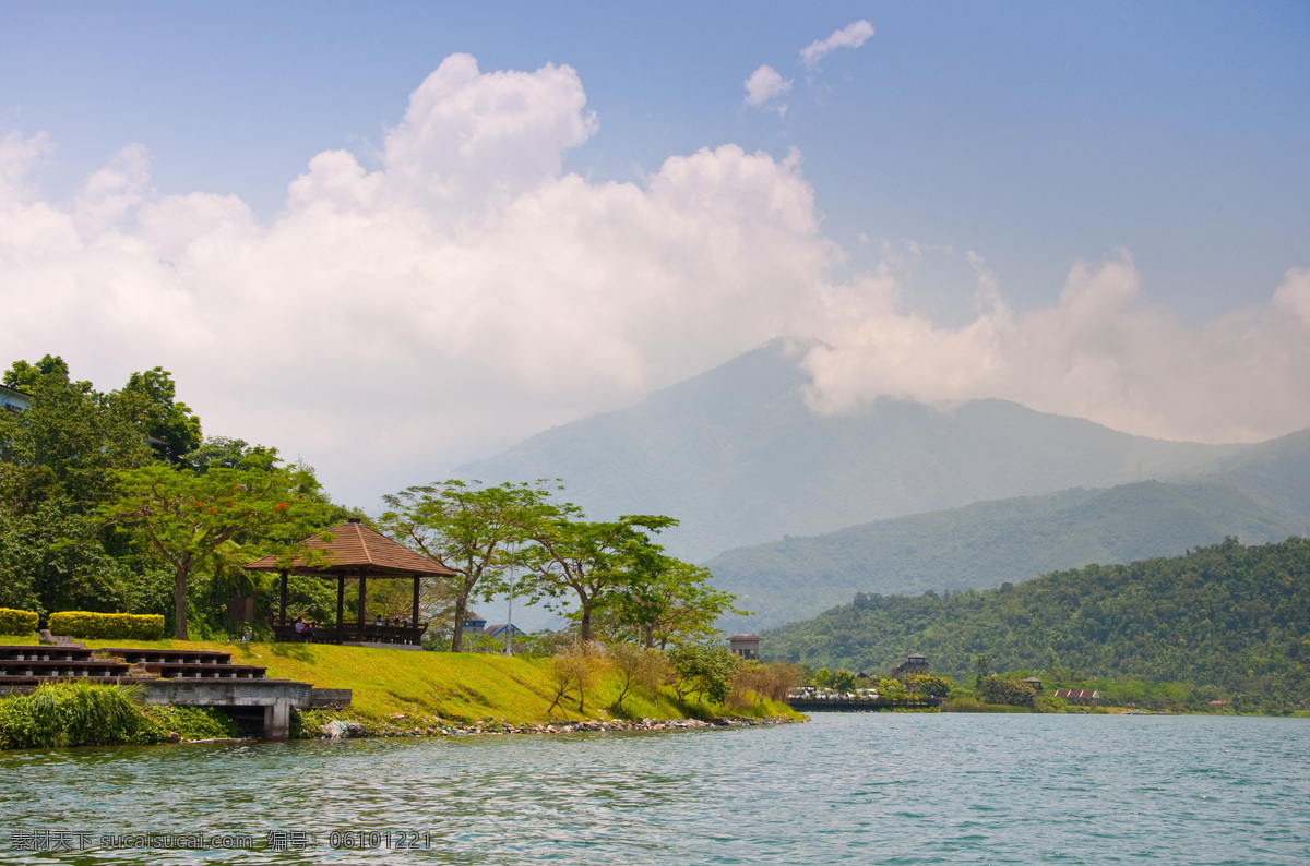 台湾 花莲 山湖 码头 美景 湖边 湖水 蓝天 白云 青山 绿水 旅游摄影 自然风景 摄影图库