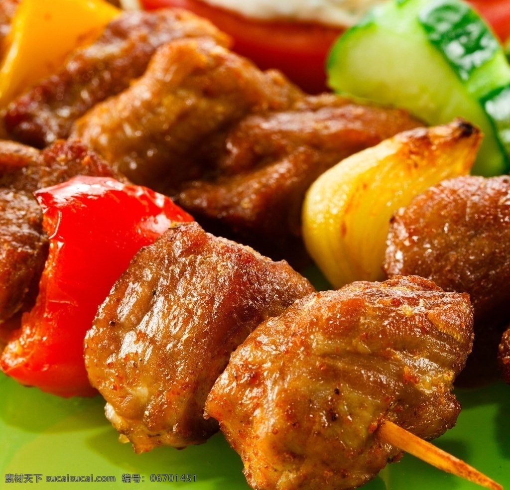 美味肉串 鲜嫩肉串 青椒 肉串 传统美食 餐饮美食