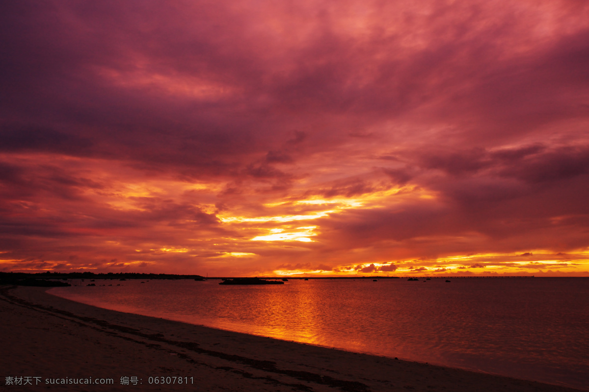 白云 彩霞 彩云 海岸 旅游摄影 摄影图库 夕阳 夕阳天空 云彩 云层 天空海景 自然景观 自然风景 海洋景观 风景 生活 旅游餐饮