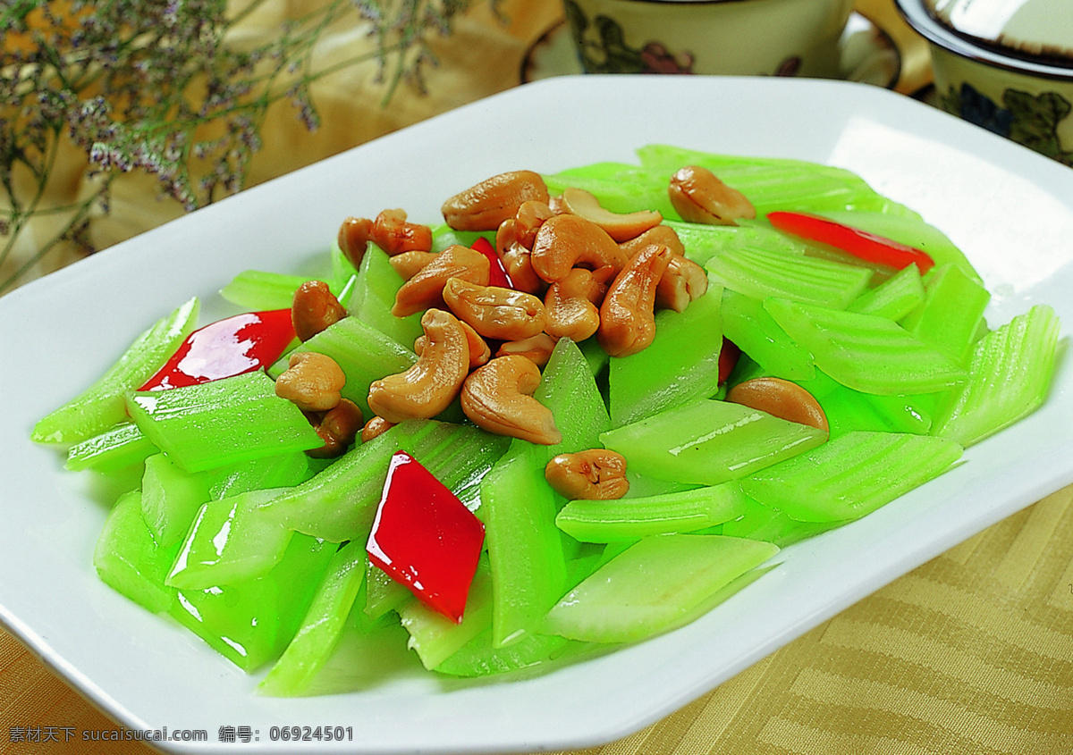 西芹腰果 美食 传统美食 餐饮美食 高清菜谱用图