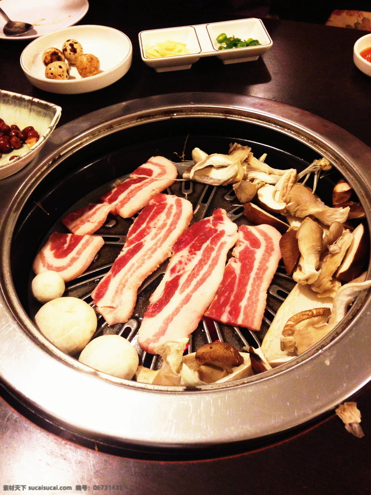 烤肉 美食 食物 饮食 韩式 日式 料理 烧烤 五花肉 蘑菇 餐饮美食