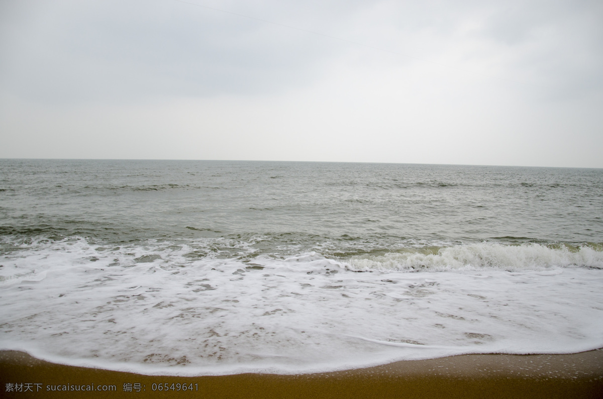 潮水 国内旅游 海边 海边风景 海景 海浪 海面 海面风景 风景图片 天空 黄海 海水 海滩 海上风景 日照海滨风景 沙滩 日照海景 旅游摄影 psd源文件