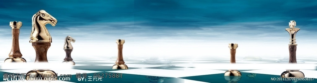 象棋 棋盘 国际象棋 蓝色风格 卒 小兵 国王 马 马头 金色 天空 云彩 布局 决策 云海 房地产广告 广告设计模板 源文件