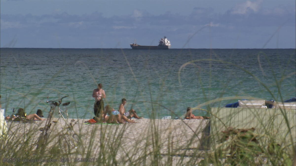 有人 股票 录像 迈阿密 海滩 度假 放松 海洋 货船 毛巾 沙滩 浴 佛罗里达州 hd dvcpro mia0000a032 微风 铺设 覆盖 砂 视频 其他视频