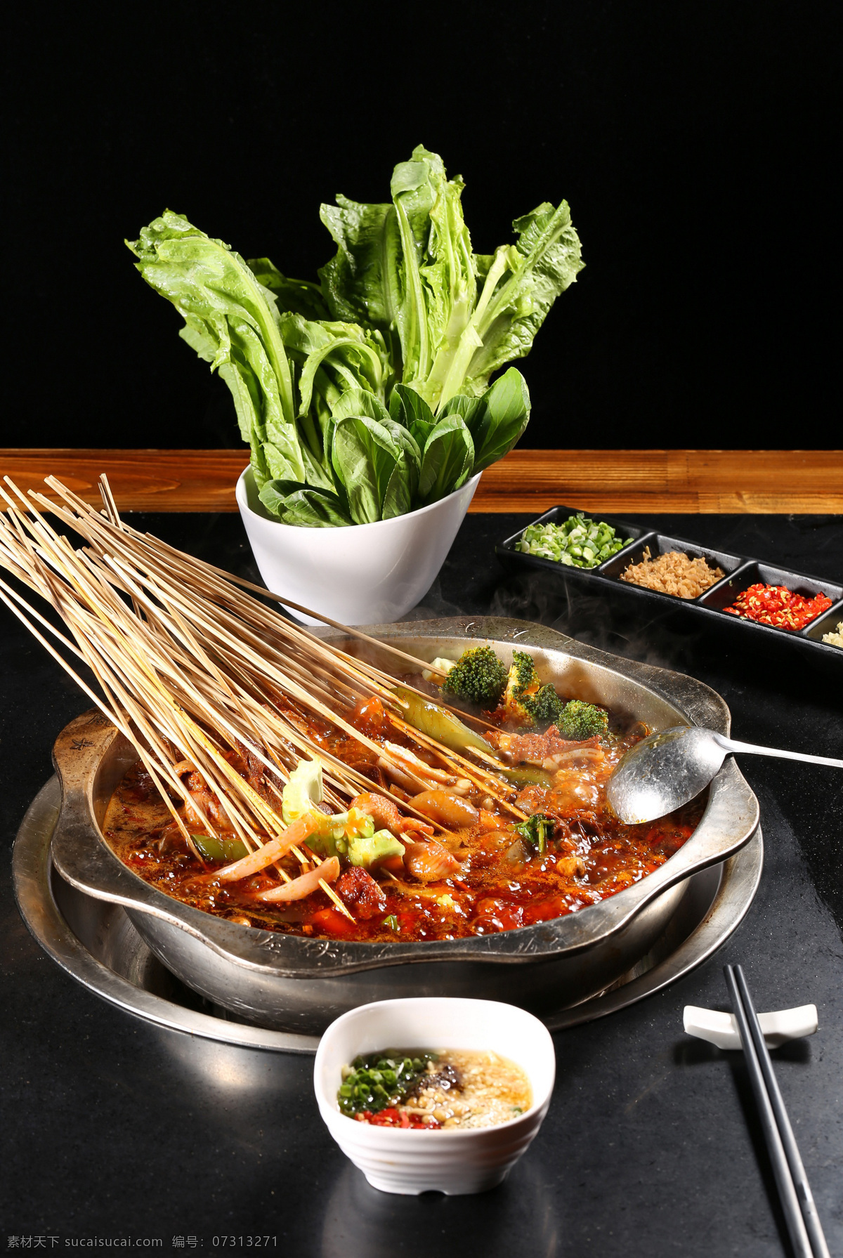 串串香 钵钵鸡 麻辣串串香 四川串串香 麻辣烫 碗装麻辣烫 关东煮 冒菜 四川麻辣烫 碗碗香 汤锅 涮菜 餐饮美食 传统美食