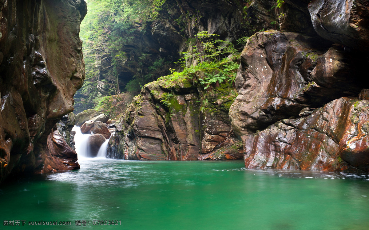 山水高清大图 高山 山水 岩石 湖 风景 自然景观 高清 大图 背景 自然风景