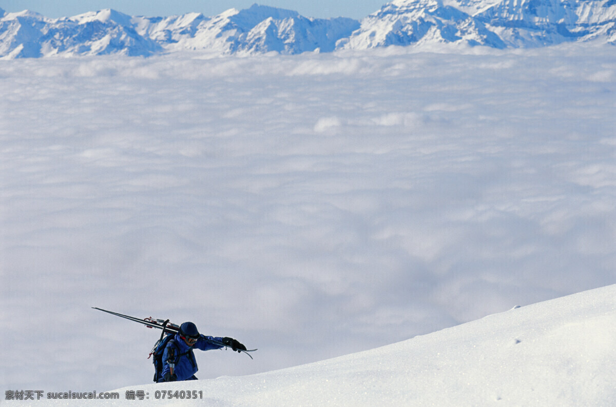 雪地 运动 雪地运动 滑雪 雪山 雪橇 体育运动 滑雪运动员 外国男性 男人 高山滑雪 生活人物 人物图片