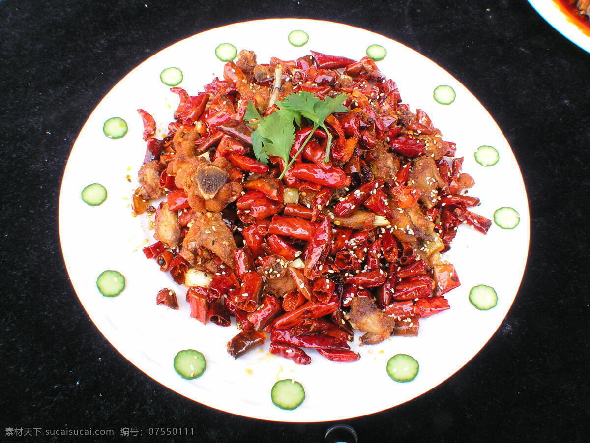 辣子鸡 精美菜肴 菜品 美食 餐饮美食 西餐美食 酒店食物 食物 美味佳肴 传统美食 盘子 青菜 餐