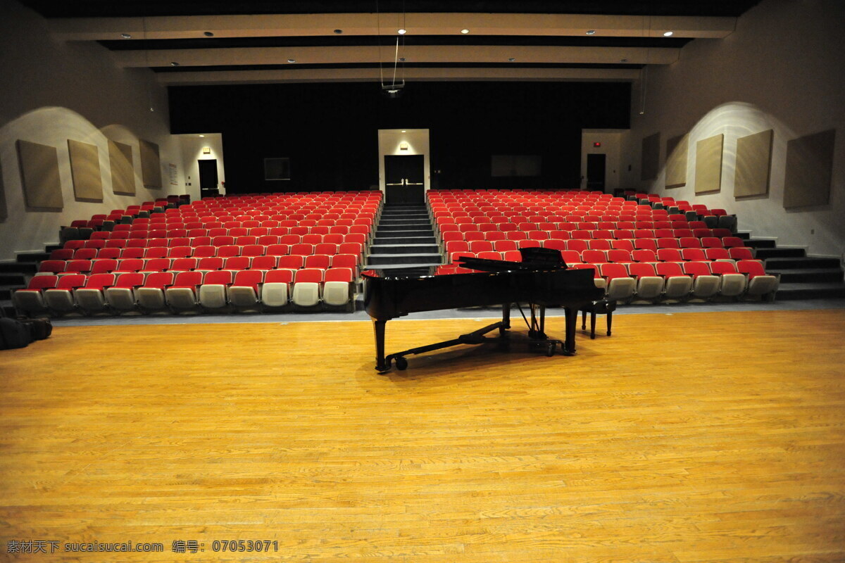 钢琴于演出厅 钢琴 礼堂 演出厅 排练厅 舞蹈音乐 文化艺术 黑色