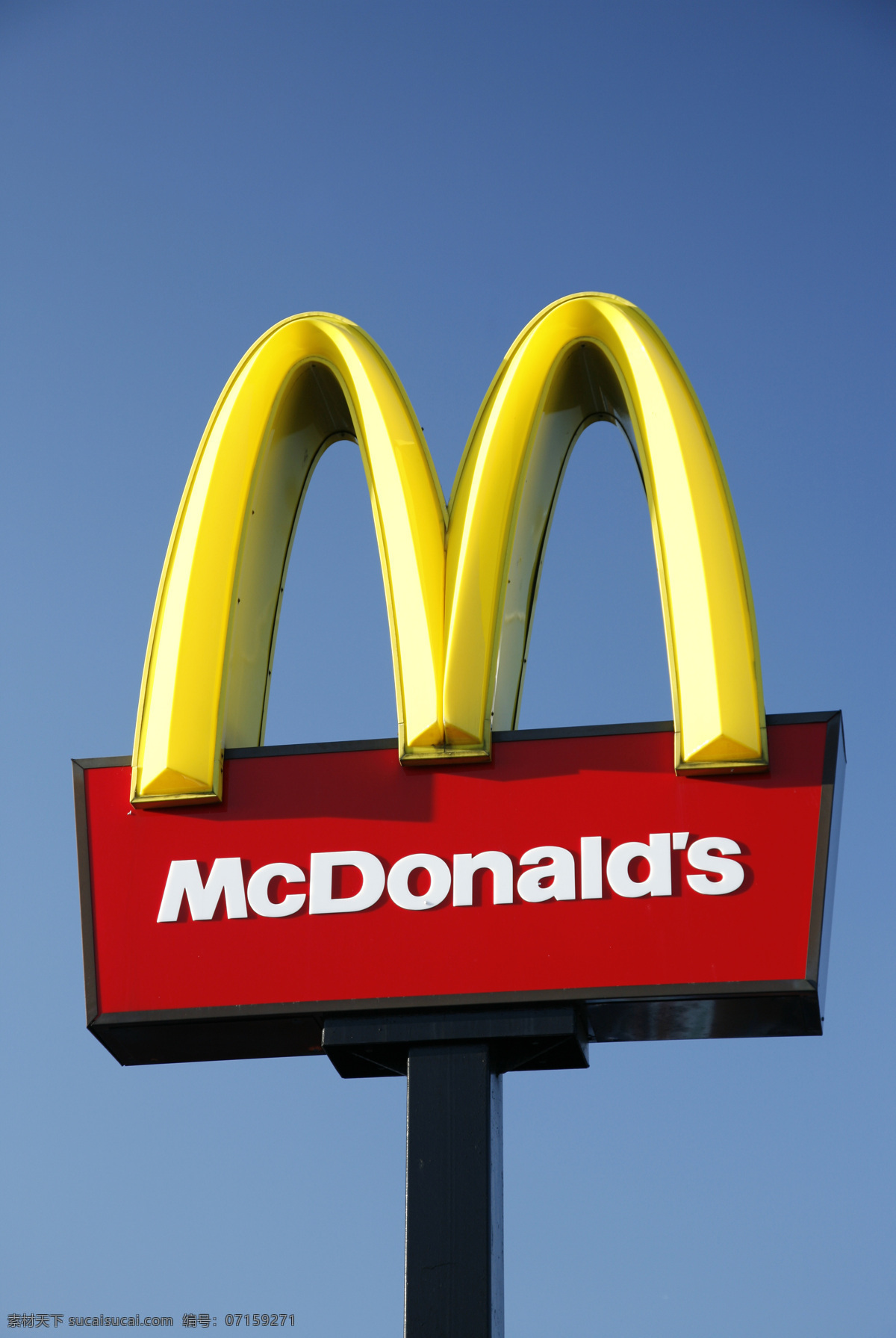 麦当劳 标志 标志设计 麦当劳标志 发光字 标识牌 餐厅 外国美食 餐饮美食