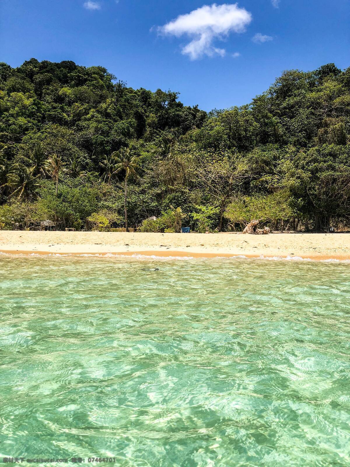 清新海岛 旅游 欧美 蓝天 白云 阳光 海岛 绿树 沙滩 海水 碧绿 潜水 清澈 岩石 清新 拍摄 摄影类 自然景观 自然风景