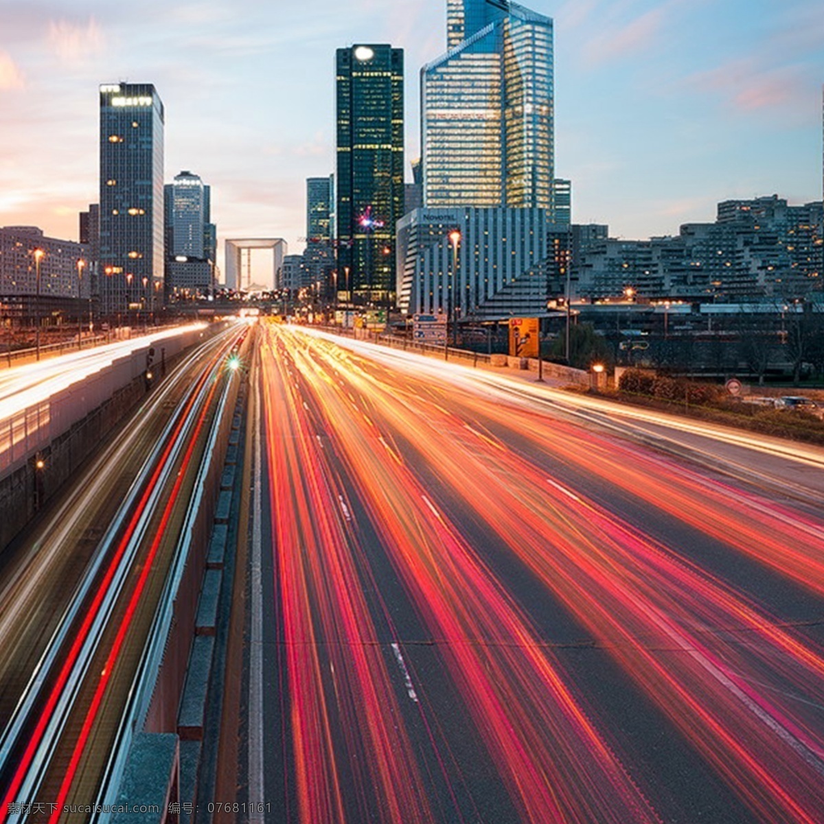 科幻首图 道路 红色 线条 黑色