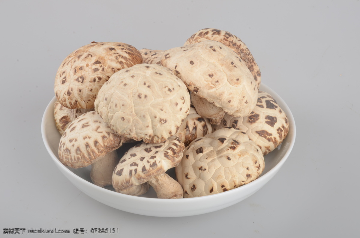 花菇 农家特产 蘑菇 菌类 晒干 农大自然 餐饮美食 食物原料
