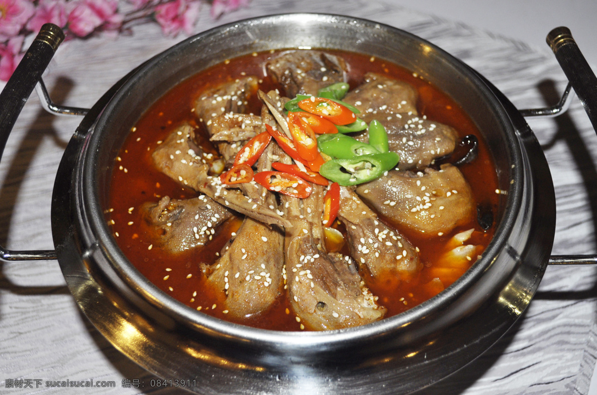 干锅鸭下巴 干锅 鸭下巴 肉菜 鸭肉 餐饮美食 传统美食