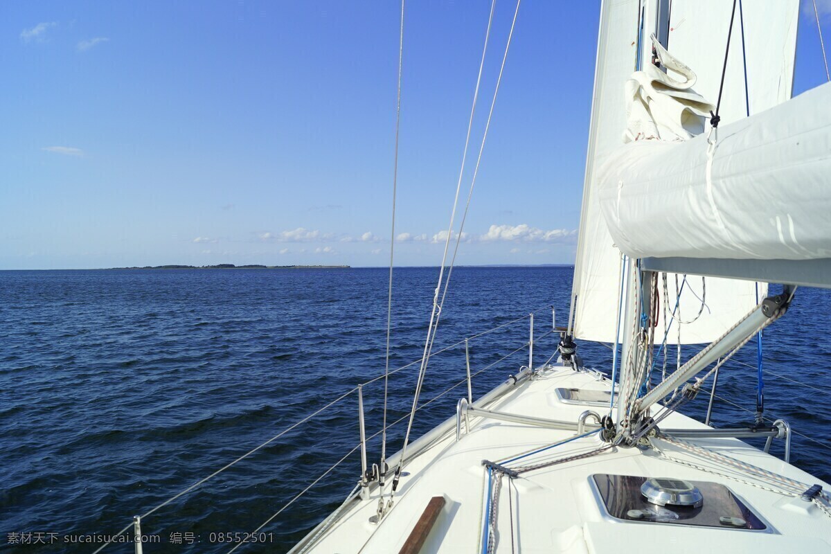 白色帆船 帆船 蓝色 游艇 船 大海 海水 栏杆 地平线 海景 旅行 度假 休闲 游泳 波罗的海 cc0 公共领域 大图 自然景观 自然风景