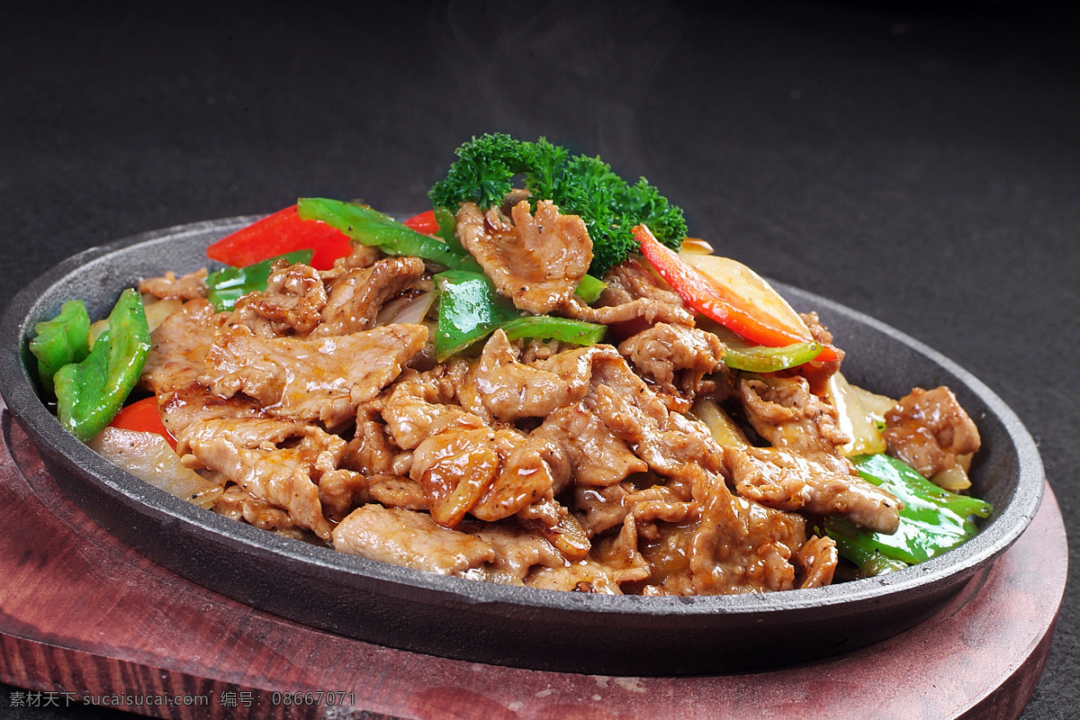 铁板牛柳 牛肉 炒牛肉 牛肉块 牛柳 美食摄影 餐饮美食 传统美食