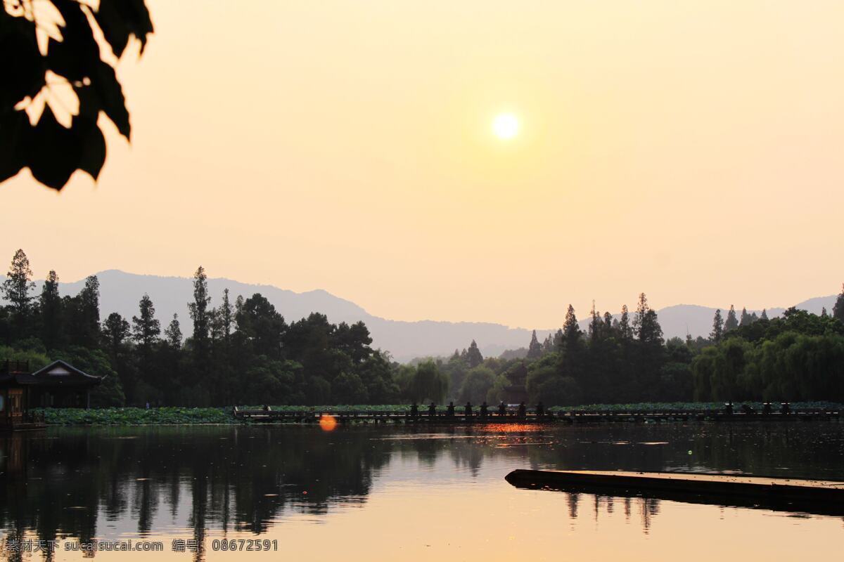 剪影免费下载 倒影 风景 剪影 山水 山水风景 水面 晚霞 夕阳 自然景观