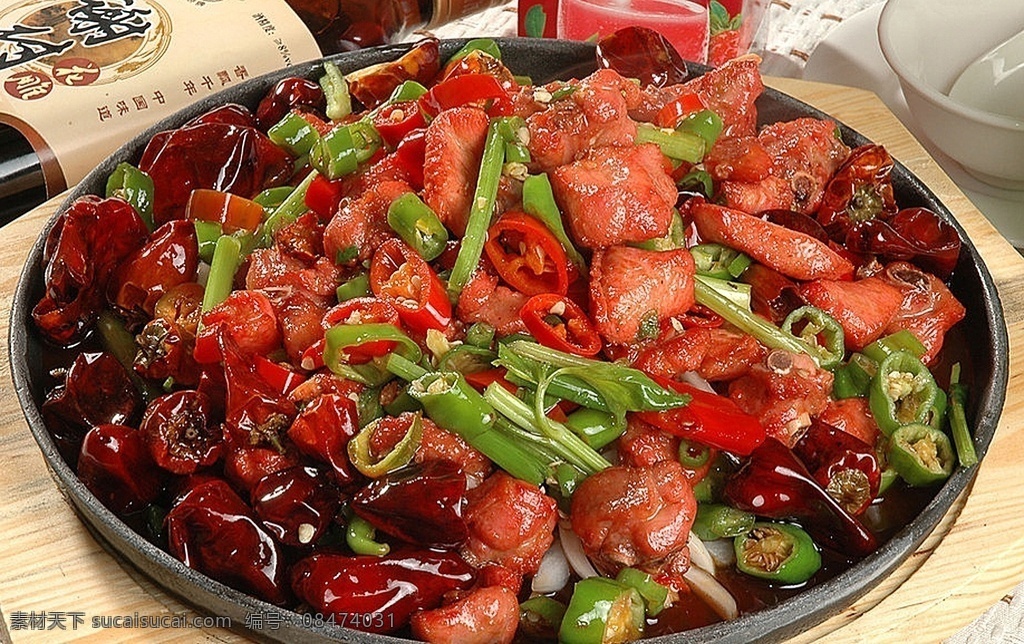 铁板鸡丁图片 炒菜 家常菜 特色菜 热菜 美食 美味 八大菜系 汤羹 菜谱 菜名 小炒 炒饭 烧菜 凉菜 菜肴 佳肴 小吃 锅仔 烧烤 油炸 红烧 爆炒 清蒸 油焖 海鲜 刺身 主食 副食 米饭 面条 酱爆 点心 铁板鸡 铁板 餐饮美食 传统美食