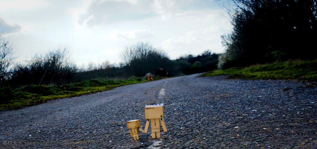 盒子人 生活百科 箱子人 纸盒人 纸箱人 纸箱 人 玩具人 danbo 纸箱人阿楞 箱子小人 阿楞纸箱人 纸箱人素材 psd源文件