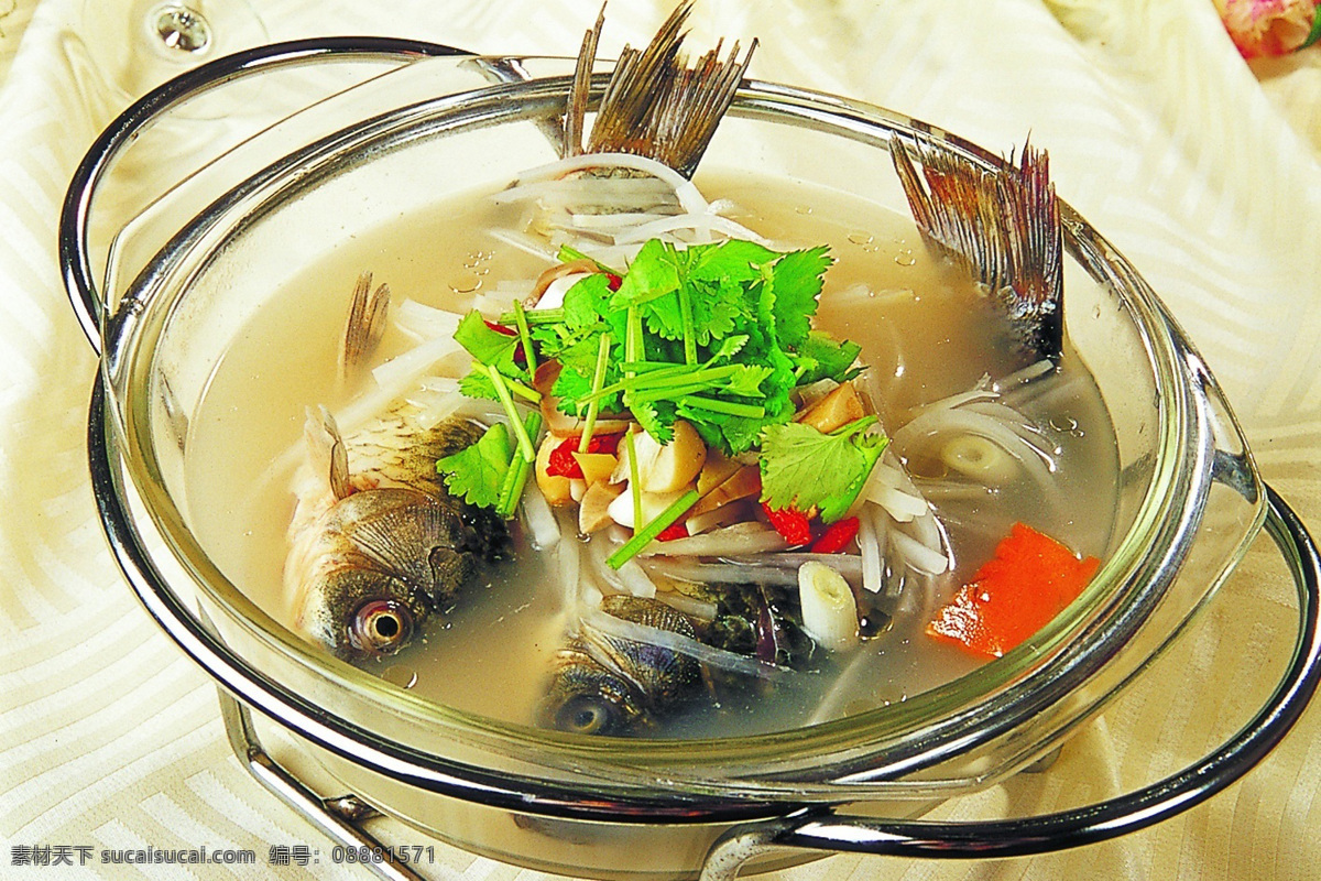 萝卜丝炖鲫鱼 鲜美 鱼汤 营养滋补 中华美食 地方特色菜 可口 美味 美食 美食图片 餐饮素材 摄影图片 中华美食图片 传统美食 餐饮美食