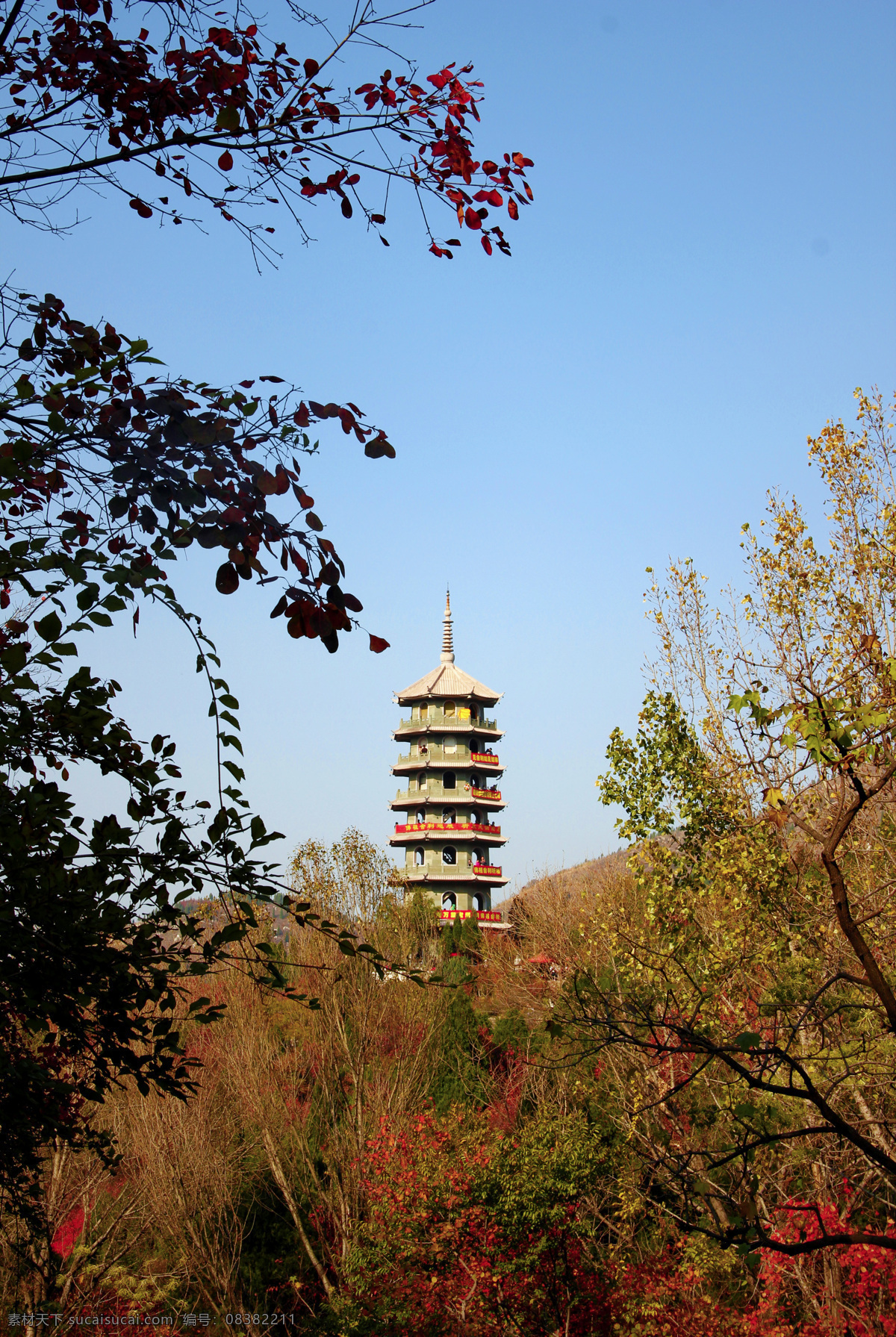 宝塔 树叶 风景 树林 天空 山区 秋天 红叶 黄叶 蓝色 尖顶 建筑 塔 山 济南 红叶谷 自然景观 山水风景