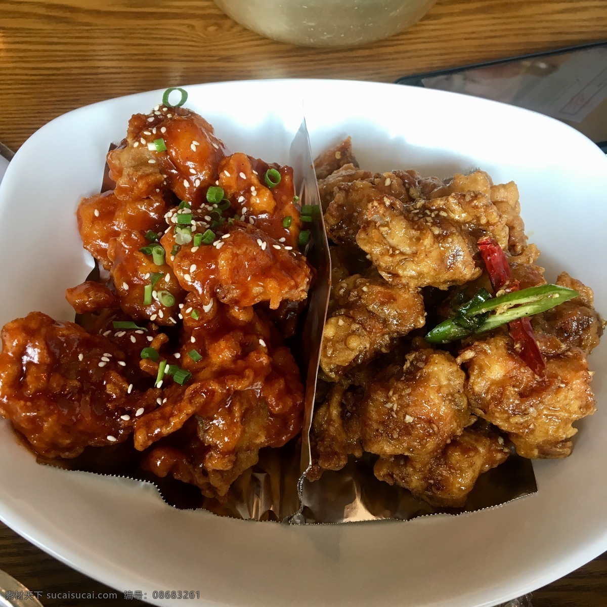 韩国炸鸡 炸鸡 双拼 酱料 韩国 无骨 美味 美食 餐饮美食