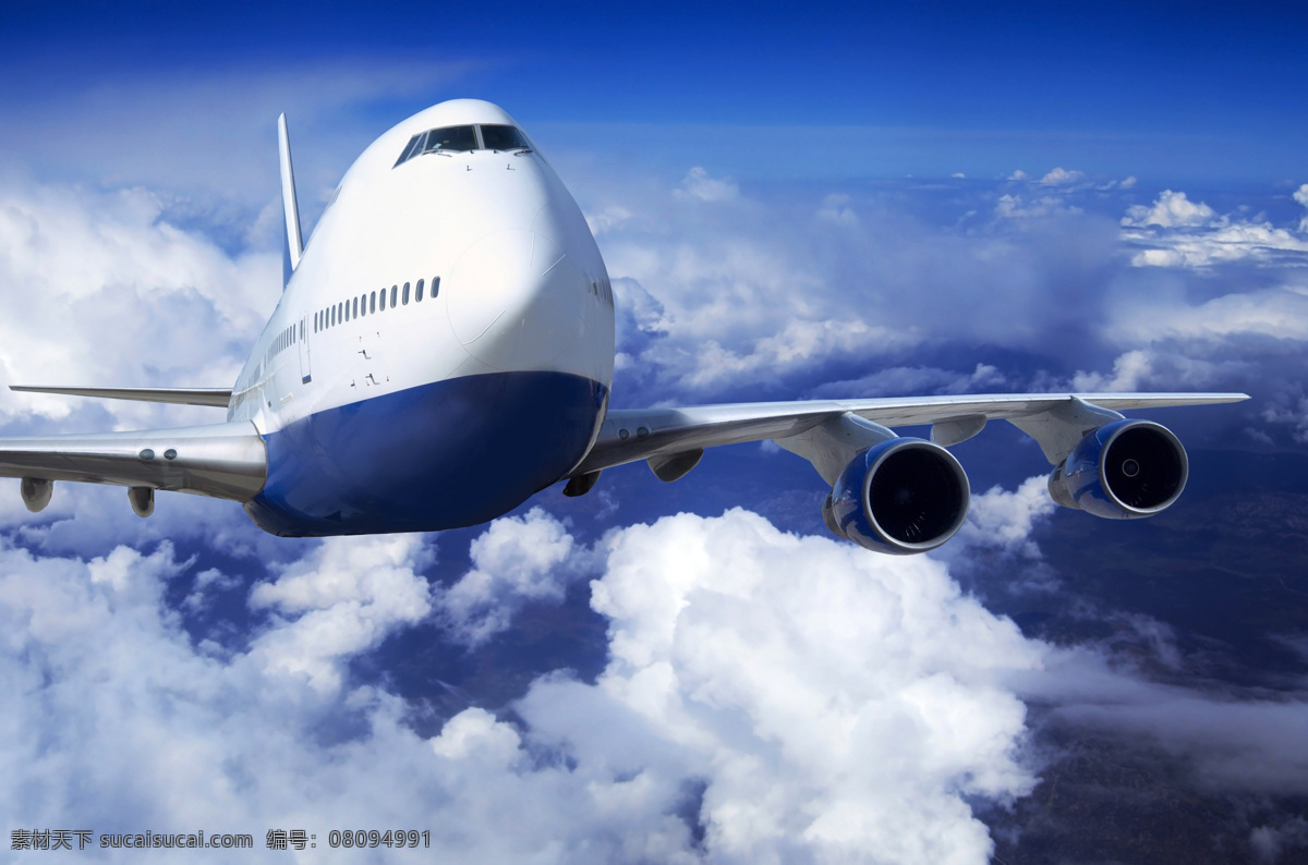 飞机 翱翔天空 飞翔 云层 客机 飞行 空中客机 交通工具 现代科技
