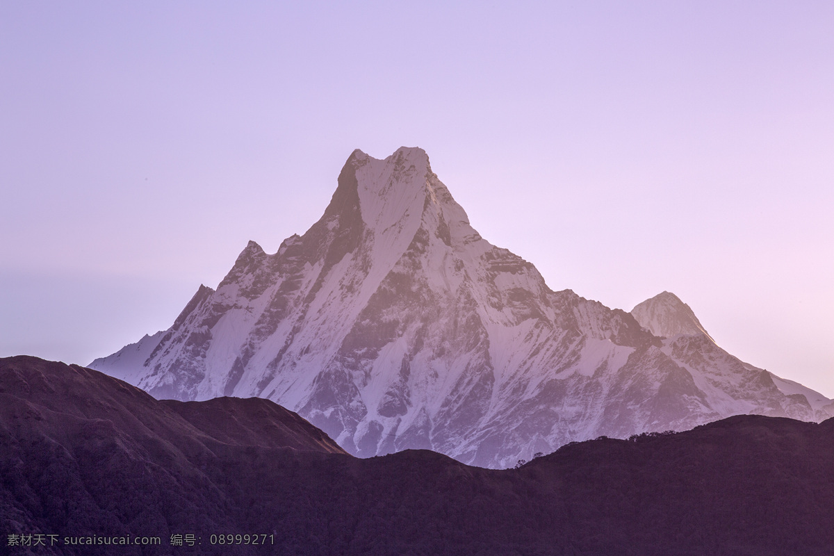 尼泊尔 鱼尾 峰 风景