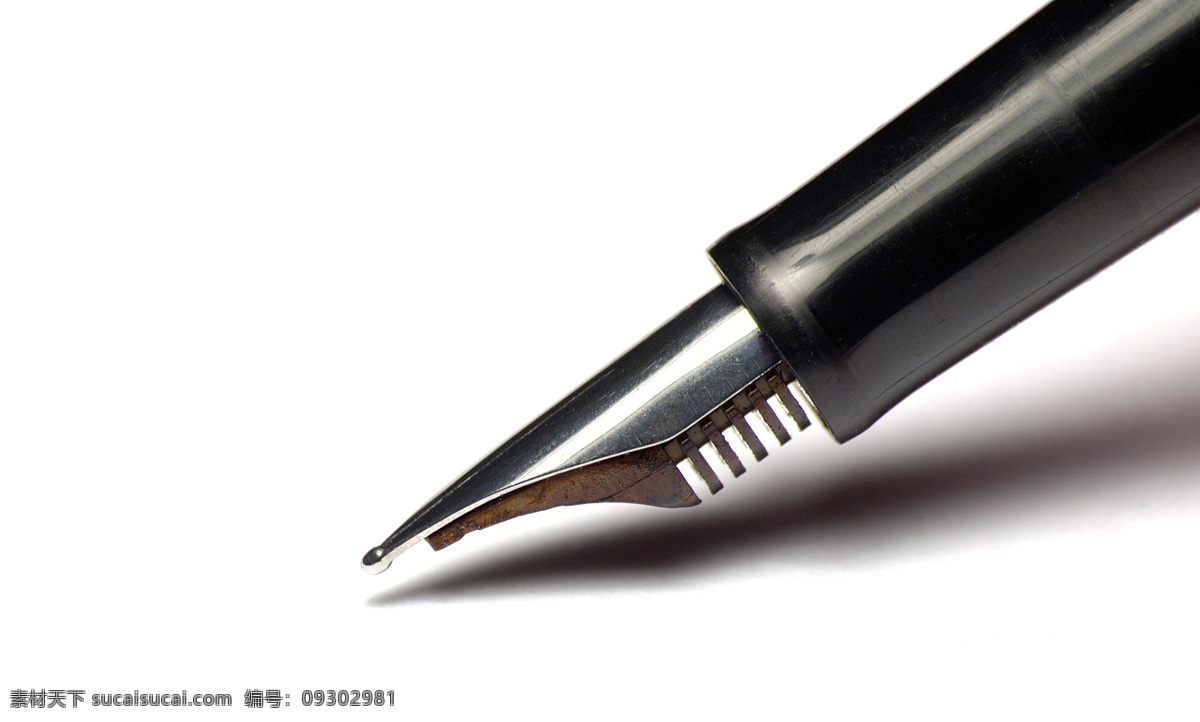 钢笔 生活百科 书写 文化 钢笔尖 笔尖 自来水笔 学习办公 psd源文件