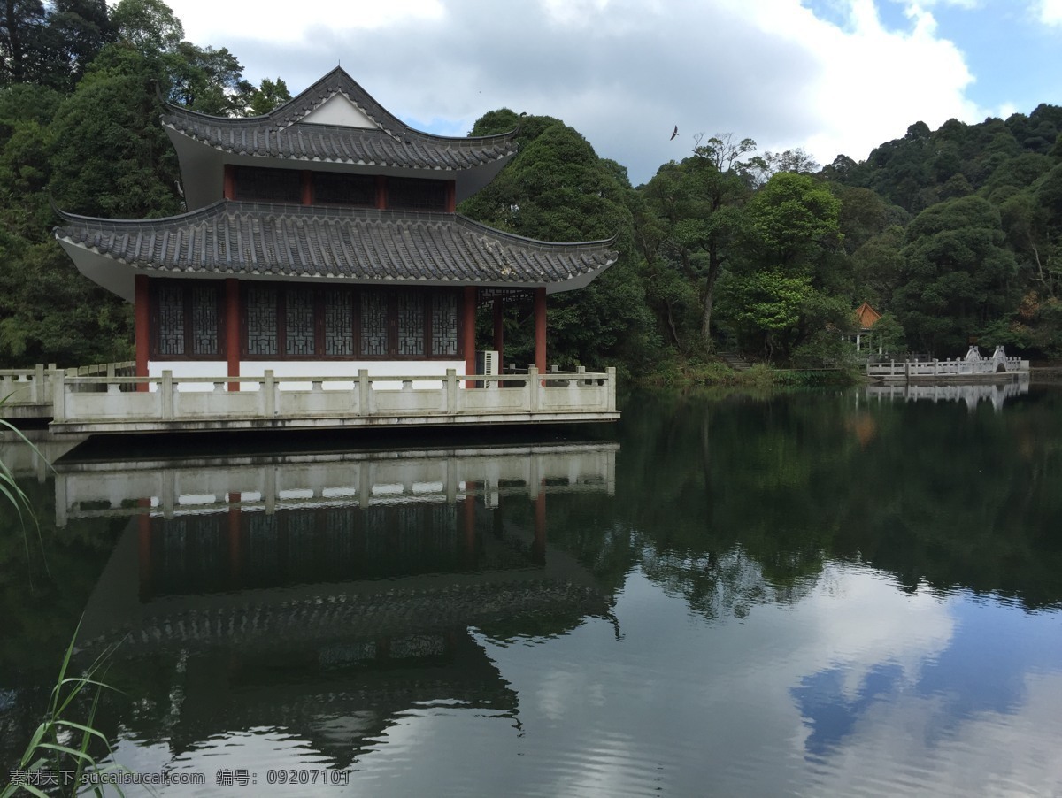 桥 青山 绿水 倒影 蓝天 建筑 风景 树木湖 亭台楼阁 白云 风景画 宫殿 旅游摄影 国内旅游