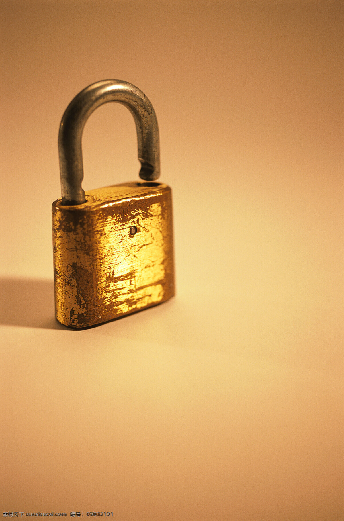 锁具 锁头 铜锁 老锁 生活 复古 生活百科 生活素材