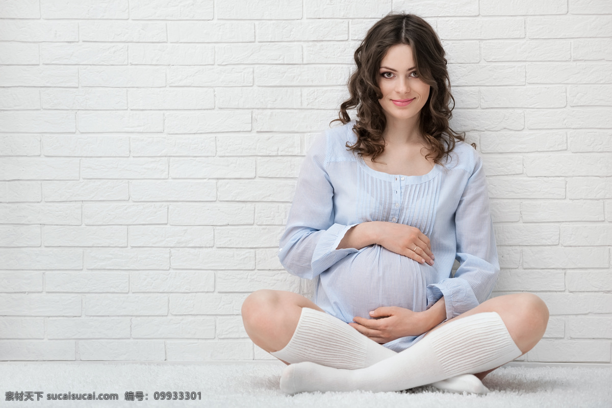 抱 肚子 孕妇 美女图片 孕妇美女 准妈妈 大肚子 怀孕 时尚美女 人物图片