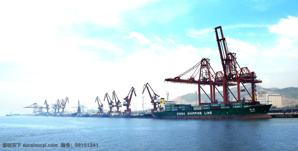 港口货运图片 港口货运 货运图片 塔吊 轮船 货轮 现代科技 交通工具