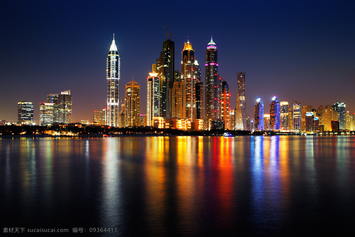 迪拜 夜景 高楼 风格迥异 高低错落 建筑群 矗立 灯光灿烂 夜空 水面 倒影 阿联酋 城市景观 旅游风光摄影 畅游世界 旅游篇 旅游摄影 国外旅游 黑色