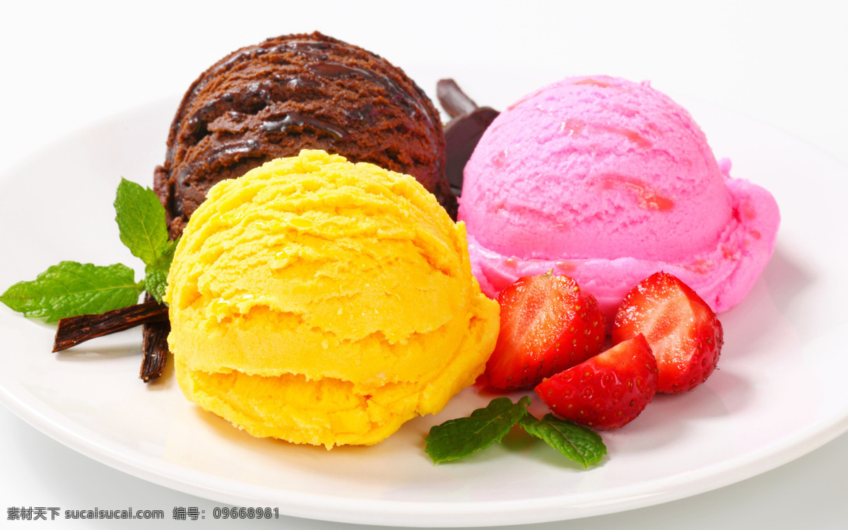 冰淇淋球 美食 草莓 巧克力球 餐饮美食 西餐美食