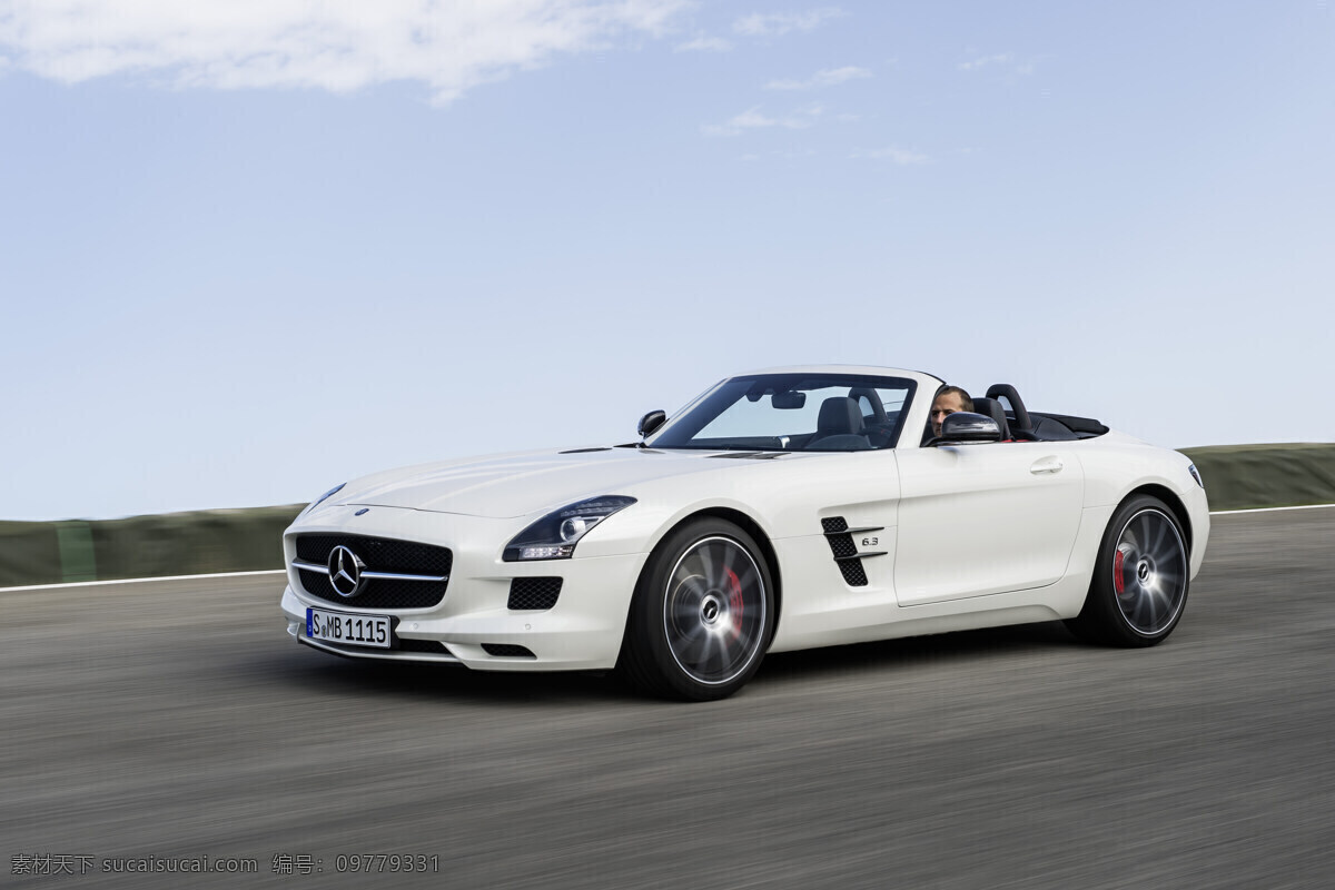 奔驰 奔驰跑车 奔驰汽车 高清图 交通工具 汽车 现代科技 sls 奔驰sls amg benz 奔驰高端跑车 带翅膀的汽车 psd源文件